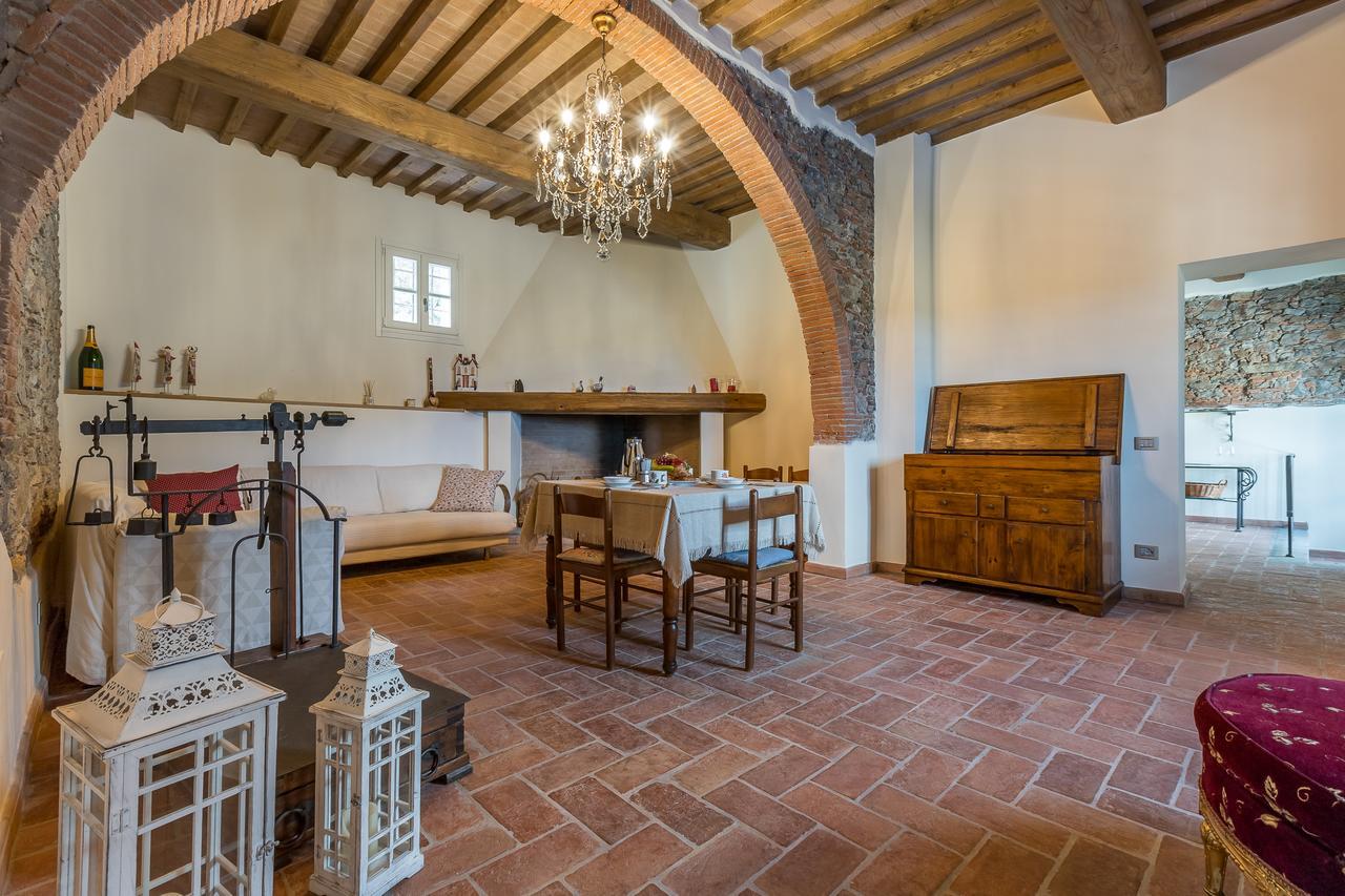 B&B Pietra A Padule Filettole Εξωτερικό φωτογραφία